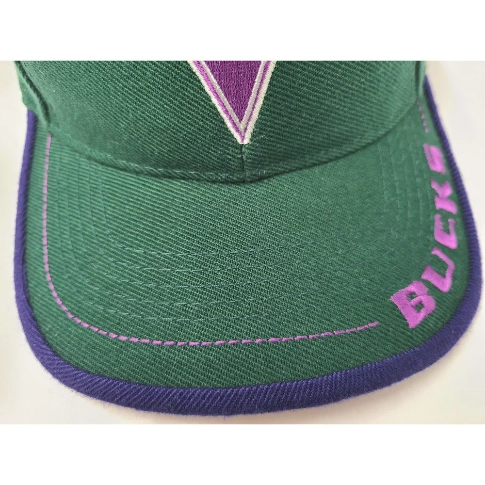 Vintage Milwaukee Bucks Logo Athletic Strapback Adjustable Hat Cap Wool‎ Blend